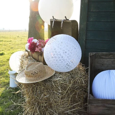 Boule Papier 35cm Ajourée Blanc 4 Boule Papier 35cm Ajourée Blanc – Image 4