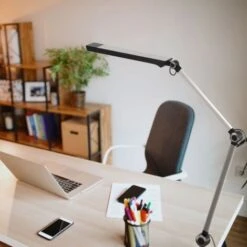 B.K.Licht Lampe De Lecture LED, Pivotante, Température De La Lumière Réglable CCT, Dimmable, Module LED 9W Intégré, Lampe De Bureau & De Chevet, Largeur Pince Jusqu'à 50mm, Noir Argent 8 B.K.Licht Lampe De Lecture LED, Pivotante, Température De La Lumière Réglable CCT, Dimmable, Module LED 9W Intégré, Lampe De Bureau & De Chevet, Largeur Pince Jusqu'à 50mm, Noir Argent -EUROPALAMP Soldes Magasin 25966808 4