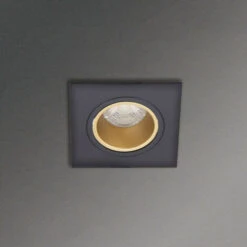 Xanlite - Lot 3 Spots GU10 50W 2700K Carré Orientable Noir Et Or IP20 - PACK3SP50CANO 7 Xanlite - Lot 3 Spots GU10 50W 2700K Carré Orientable Noir Et Or IP20 - PACK3SP50CANO -EUROPALAMP Soldes Magasin 31819498 3