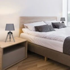 Lot De 2 Lampes De Chevet Trépied HILDA En Bois Foncé Grises -EUROPALAMP Soldes Magasin 5173033 4