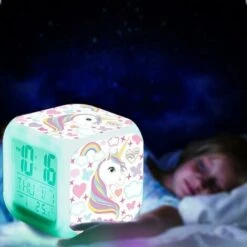 GP Réveil Numérique Licorne Pour Filles, Cube LCD LED De Nuit Rougeoyante Avec Lumière Pour Enfants, Horloge De Chevet, Cadeaux D'anniversaire Pour Enfants, Femmes, Adultes, Chambre à Coucher 7 GP Réveil Numérique Licorne Pour Filles, Cube LCD LED De Nuit Rougeoyante Avec Lumière Pour Enfants, Horloge De Chevet, Cadeaux D'anniversaire Pour Enfants, Femmes, Adultes, Chambre à Coucher -EUROPALAMP Soldes Magasin 70543131 3