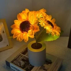 Veilleuse Tournesol Pour Enfants Lumiere Decorative Luminosite Reglable Lampe De Chambre Creative Cadeau D'anniversaire Et De Vacances